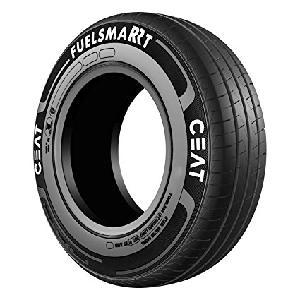 Buy Ceat Fuel Smart 155 65 R14 Tubeless Tyre For Car Rad Online In India At Best Prices